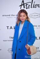 [포토] 아뜰리에 24, 송해나 '블루 코트에 모델 눈빛'
