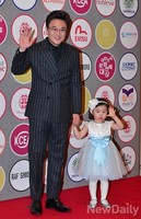 [포토] 남자최우수연기상 수상한 김인권