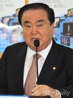 [포토] 축사하는 문희상 새정치민주연합 비대위원장