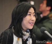 [포토] 신은미 '특별한 여행상품 찾다가 북한여행 선택'