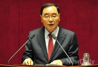 [포토] 예산안 인사말 하는 정홍원 국무총리