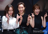 [포토] 드라마 힐러 주연여배우마다 다른 하트