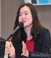 [포토] 발언하는 신보라 미래를여는청년포럼 대표