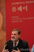 [포토] 한국찾은 '마시모 오산나' 폼페이 문화유산관리국장