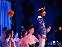 [포토] 엘렉트라파티, 아가멤논의 죽음을 기념하는 가장무도회