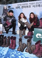 [포토] 네파, 빙판에 강한 윈터부츠 '시크폭스' 출시