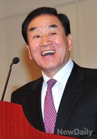 [포토] 여당 비판하는 새누리당 이재오 의원