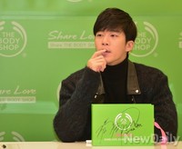 [포토] 생각에 잠긴 하석진