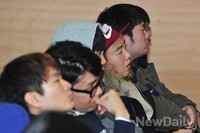 [포토] 2014 크리에이티브 K, 예심 지켜보는 참가자들