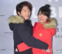 [포토] 남성팬과 허그하는 남지현