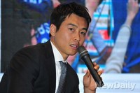 [포토] 후배들에게 노하우 전수하는 이동국 선수