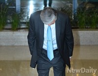 [포토] 고개숙인 조양호 회장