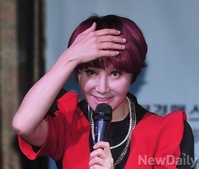 [포토] 박혜경 '팬 클럽, 어디계세요'