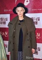 [포토] 이영진 '오버사이즈 코트로 멋내'