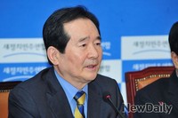 [포토] 비대위원직 사퇴하는 정세균 의원