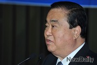 [포토] 모두발언 하는 문희상 비대위원장