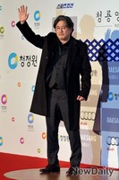 [청룡영화상] 장군인사 하는 영화 명량의 최민식