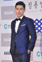 [청룡영화상] 슈퍼주니어 최시원, 수트핏 장난 아냐