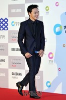 [청룡영화상] 훈훈한 발걸음의 배우 여진구