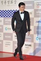 [청룡영화상] 멋지게 퇴장하는 영화배우 고수