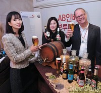 [포토] 오비맥주, 맥주 양조 장인 '조지 리쉬' 초청 강연