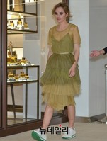 [포토] 수키워터하우스, 운동화를 신어도 세계적 모델