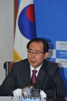 [포토] 모두발언하는 새정치민주연합 김성곤 비대위원