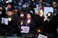 [포토] 통진당 해산, 이정희 전 대표는 서울광장에 등장