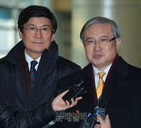 [포토] 출경하는 김성재 김대중아카데미원장