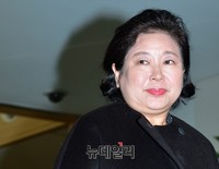 [포토] 방북길에 오른 현정은 현대그룹 회장