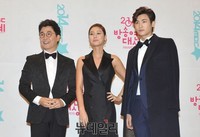 [MBC 연예대상] 훈훈한 MC 3인방 등장