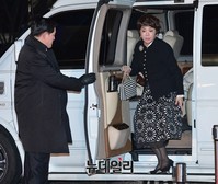 [SBS연기대상] 차에서 내리는 김수미