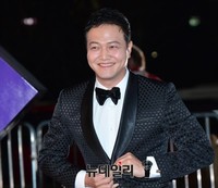 [SBS연기대상] 턱시도 입은 정웅인