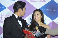 [KBS연기대상] 아이컨텍 하는 이준기-남상미