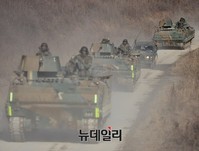 [포토] 기동하는 장갑차-전차