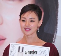 [포토] 무결점 피부 빛나는 야노시호