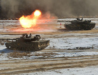 [영상] 포성과 함성으로 불타오르는 '조국수호' 의지