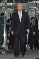 [포토] 신년인사회 위해 들어오는 손경식 CJ 회장