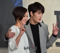 [포토] 母子 역으로 안방복귀한 배종옥-김재중