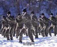 [포토] 특공무술 훈련중인 특전사 대원들