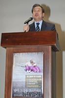 [포토] 축사하는 김무성 새누리당 대표