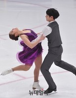 [포토] 아이스댄싱 '이호정-감강인' 환상적인 호흡
