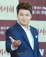 [포토] 전현무, 그냥 맛있게 먹는게 음식 철학