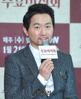 [포토] 수요미식회, 김유석 첫 예능 '수능보는 심정'