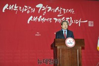 [포토] 김무성 새누리당 대표, 신년기자회견