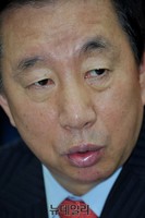 [포토] 당정협의 브리핑하는 새누리당 김성태 의원