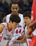 [프로농구] 작전 지시하는 고양오리온스 한호빈