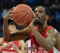 [프로농구] 자유투하는 헤인즈