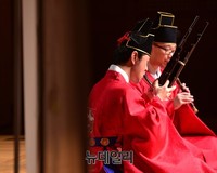 [포토] 목요풍류 수룡음 선보이는 국릭국악단