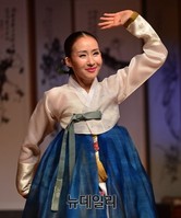 [영상] 국립국악원, 변조 선율 위에서 추는 산조춤